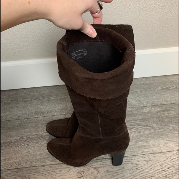 VINTAGE Apostrophe knee high leather boots Sz 7 brown soft suede stacked heel - Picture 8 of 15